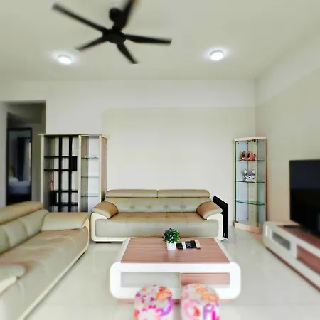 Royal Strand, Country Garden Danga Bay, Johor Bahru, Johor Room photo