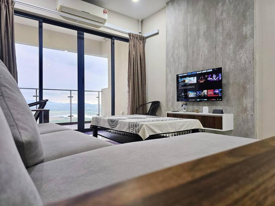 Apartment Royal Strand, Country Garden Danga Bay, Johor Bahru, Johor *