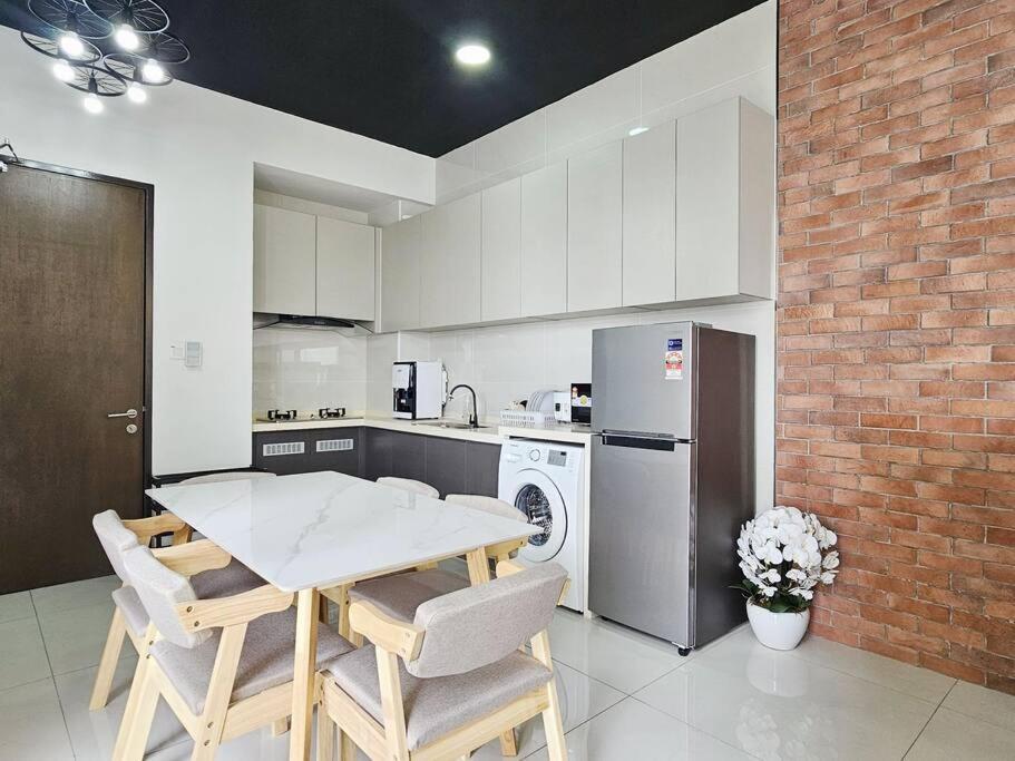Apartment Royal Strand, Country Garden Danga Bay, Johor Bahru, Johor Johor Bahru