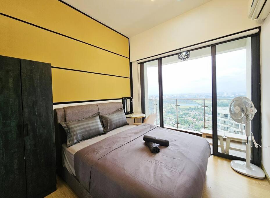 Royal Strand, Country Garden Danga Bay, Johor Bahru, Johor
