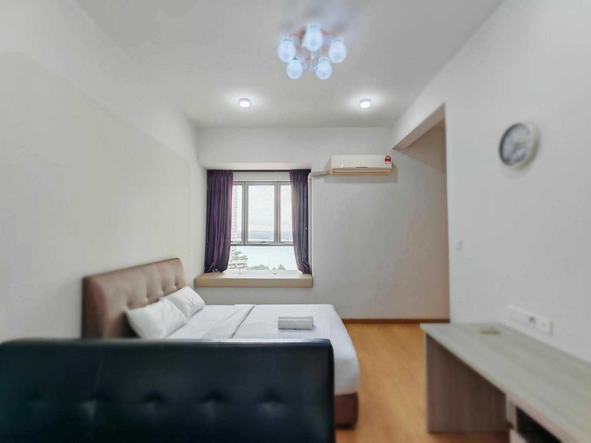 Royal Strand, Country Garden Danga Bay, Johor Bahru, Johor * Johor Bahru