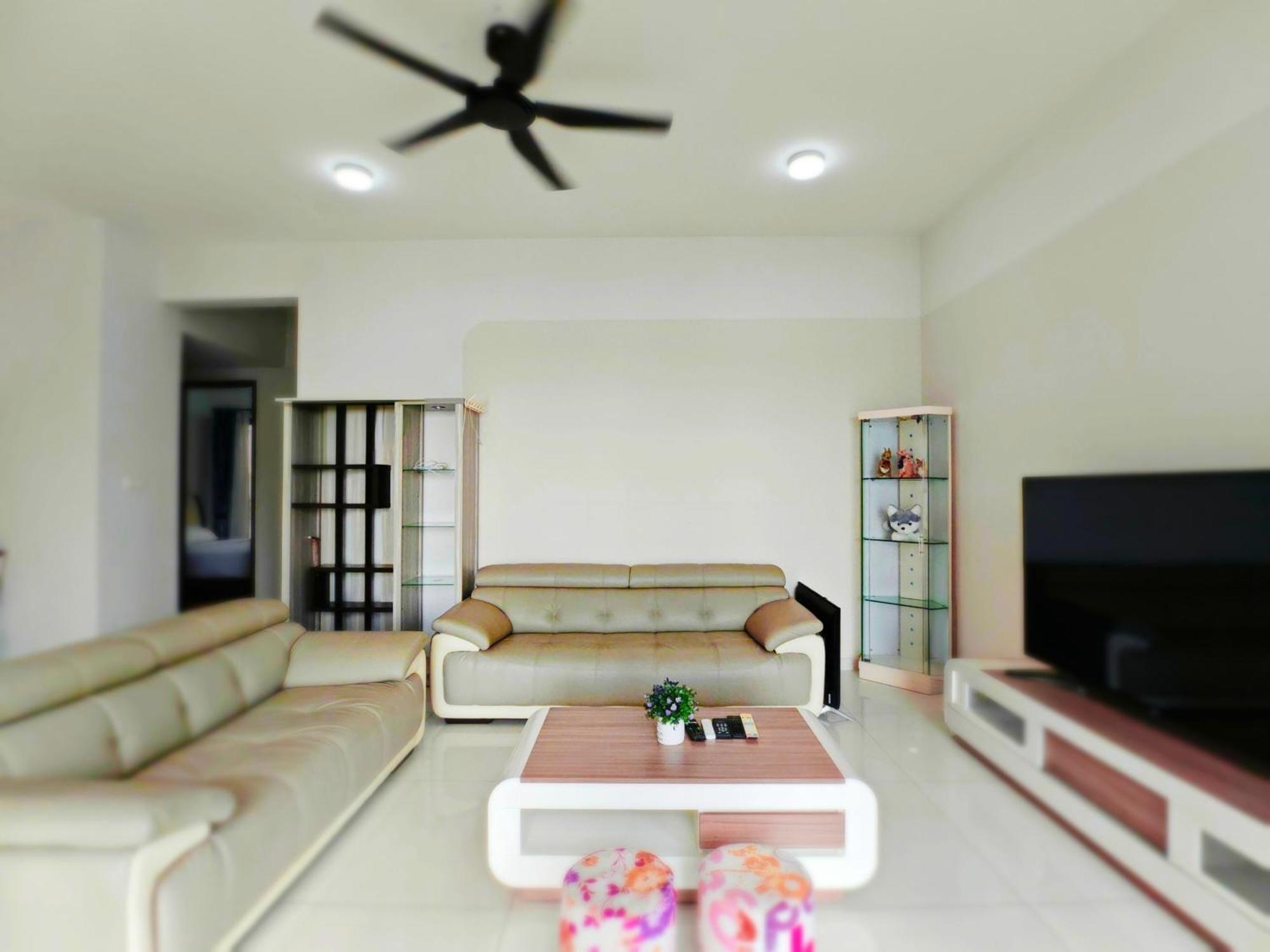 Royal Strand, Country Garden Danga Bay, Johor Bahru, Johor *